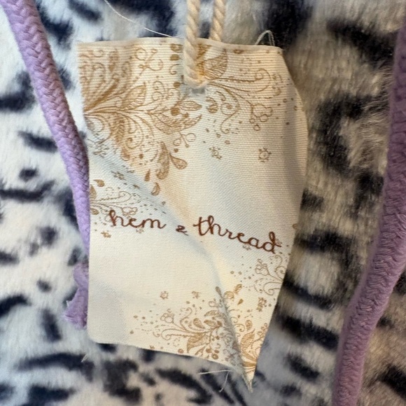 NWT Hem & Thread Animal Print Hoodie with Purple Trim - Picture 3 of 5